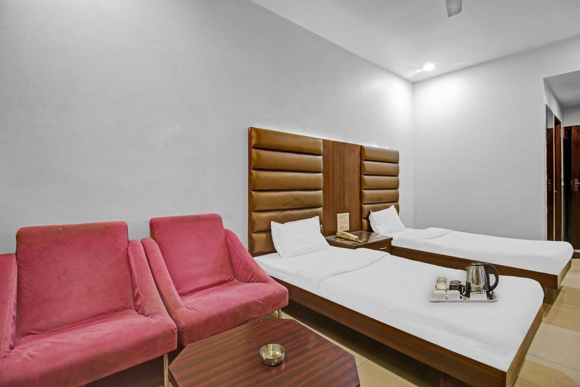 Hotel Surya Bhopal Exterior foto