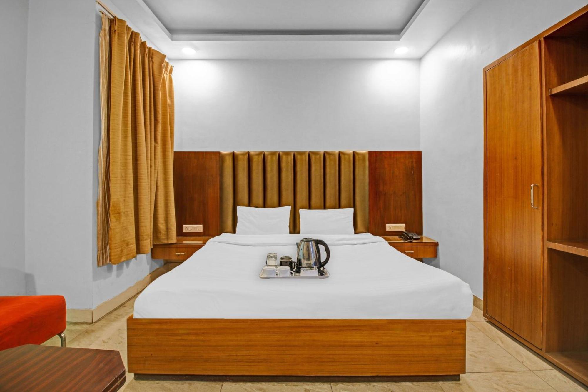 Hotel Surya Bhopal Exterior foto